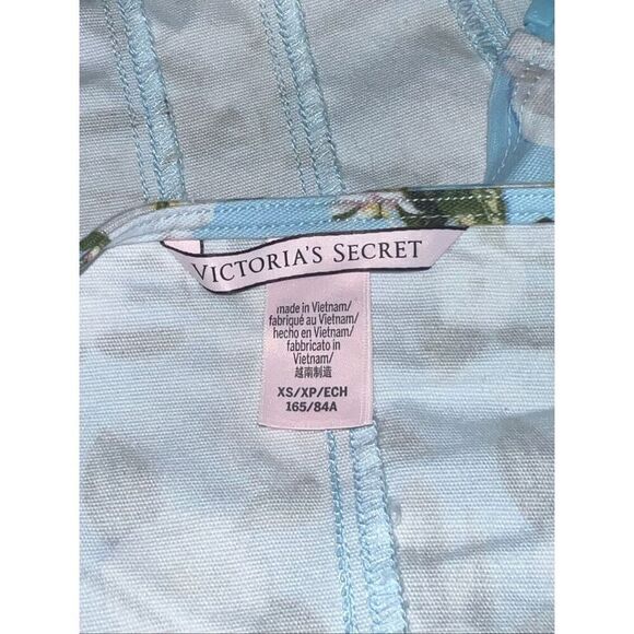 Victoria's Secret Canvas Crop Top XS Blue Floral tank shirt - Picture 6 of 6